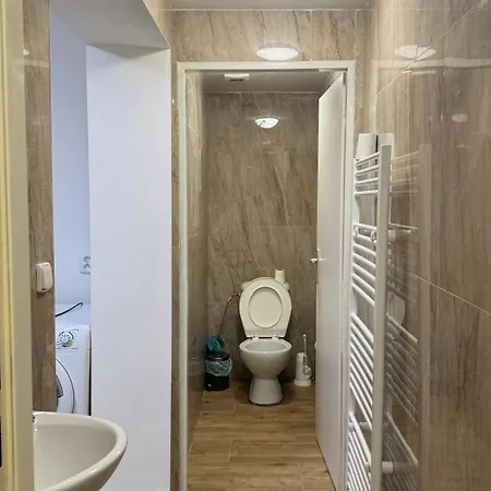 Guest house 布拉格城堡公寓 Rudna (Prague-West District)